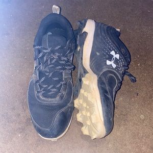 under armor rubber cleats
